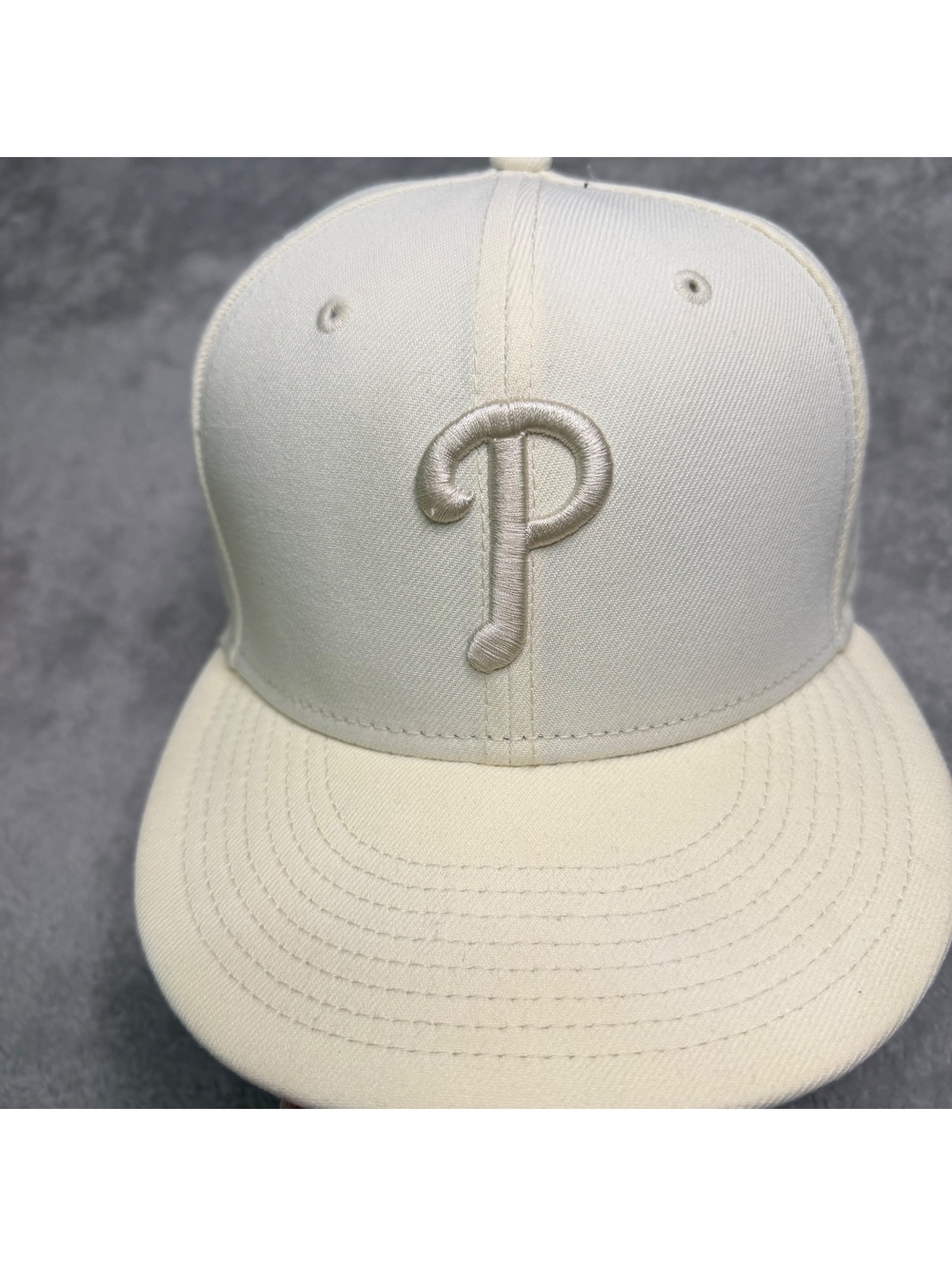 Philadelphia Phillies New Era 9FIFTY Snapback Hat Cream Tonal Logo MLB Cap